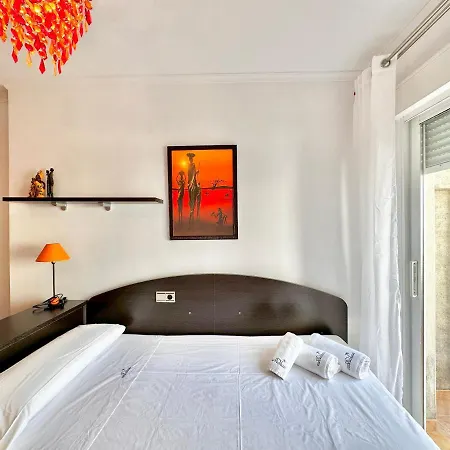 El Arenal Townhouse By The With Swimming Pool Ii- Eaw Homes Holiday home