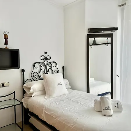 El Arenal Townhouse By The With Swimming Pool Ii- Eaw Homes Casa de Férias *